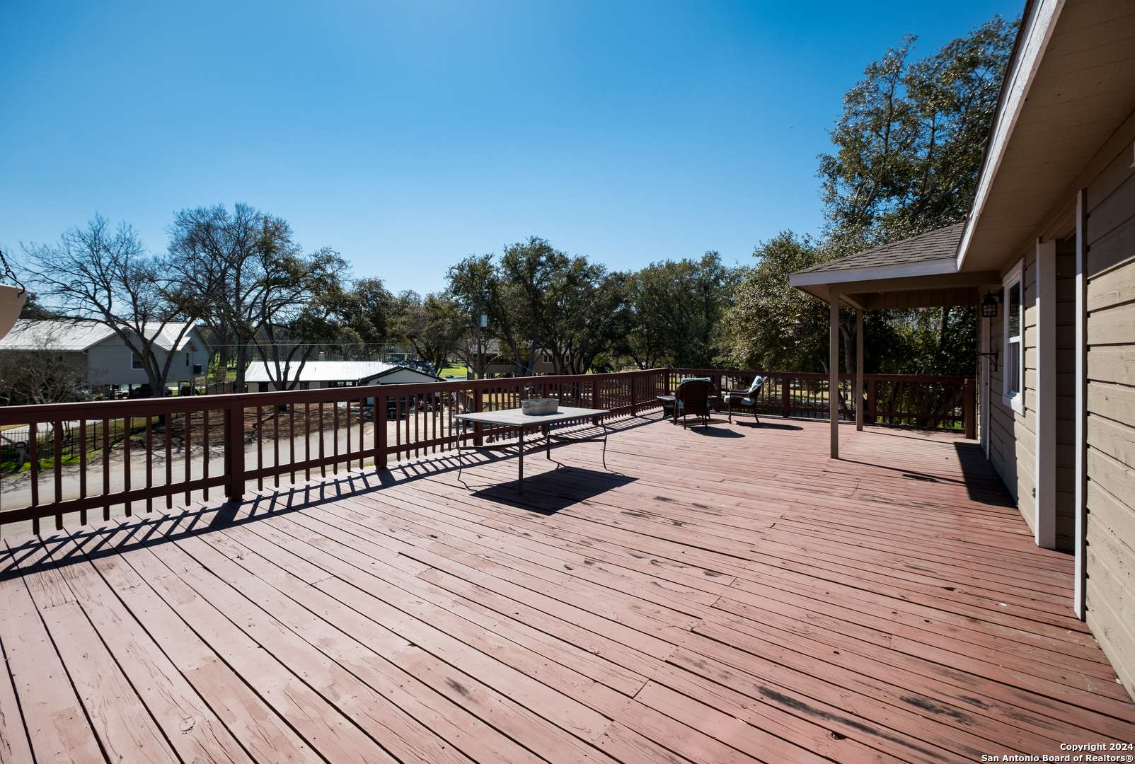 Seguin, TX 78155-3114,167 LAKESIDE DR