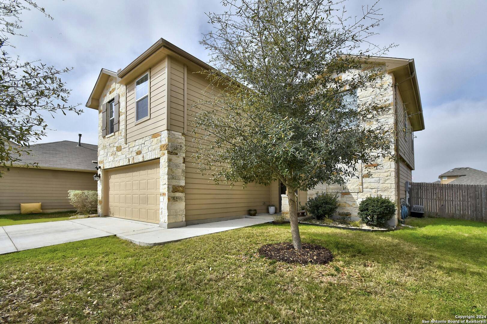 Schertz, TX 78154-4041,9827 SELESTAT PT