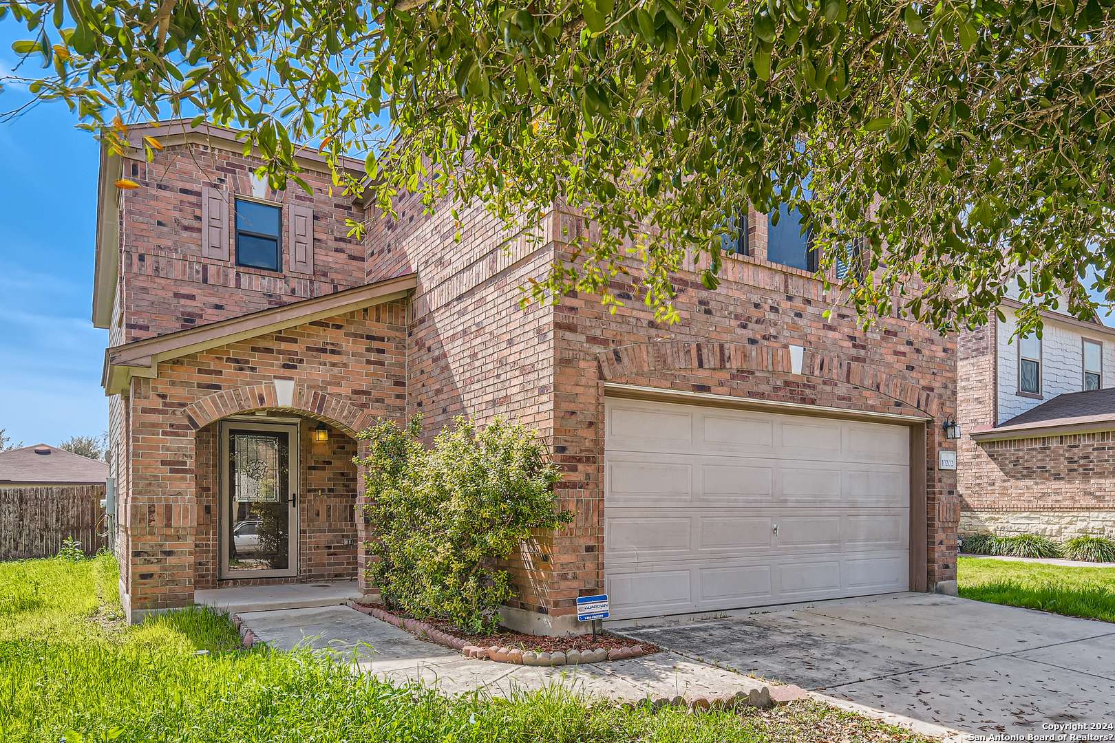 San Antonio, TX 78245,10202 Maple Ranch