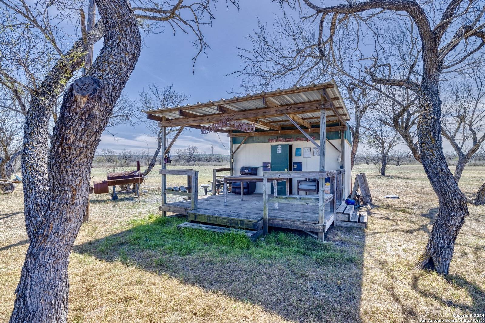 Brackettville, TX 78832,0 HWY 90 EAST