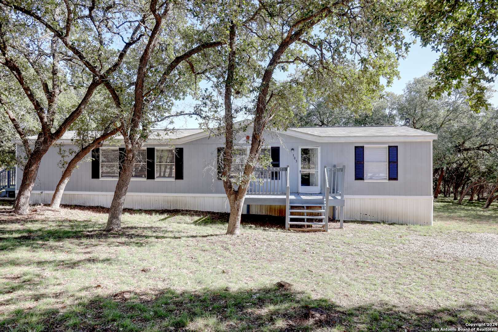 Bandera, TX 78003-4473,103 VISTA RDG