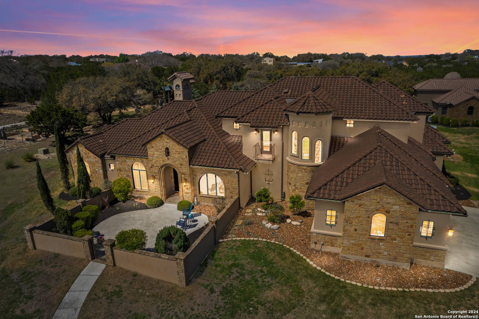 Boerne, TX 78006,104 Falcon Crest