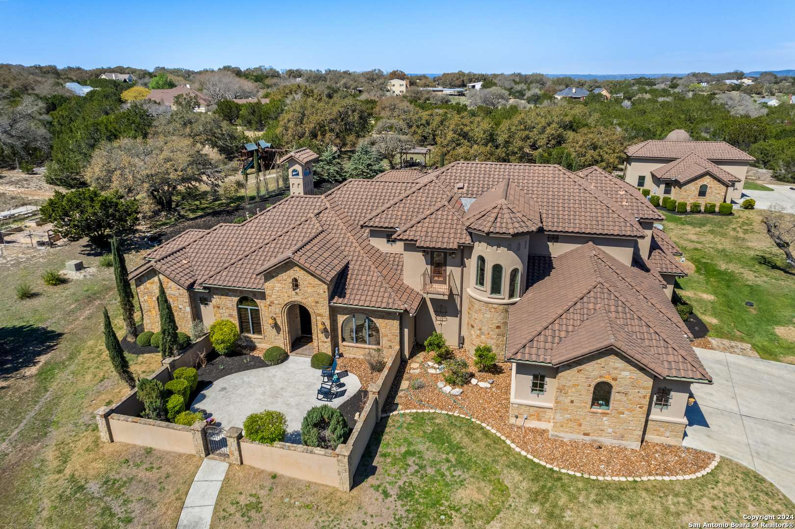 Boerne, TX 78006,104 Falcon Crest