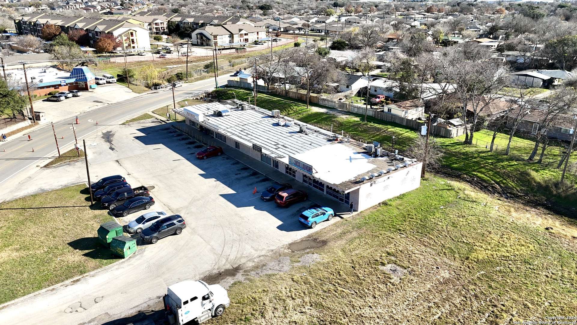 San Antonio, TX 78218,7031 ray bon UNIT 103