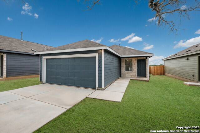 Seguin, TX 78155,9226 Honey Mesquite