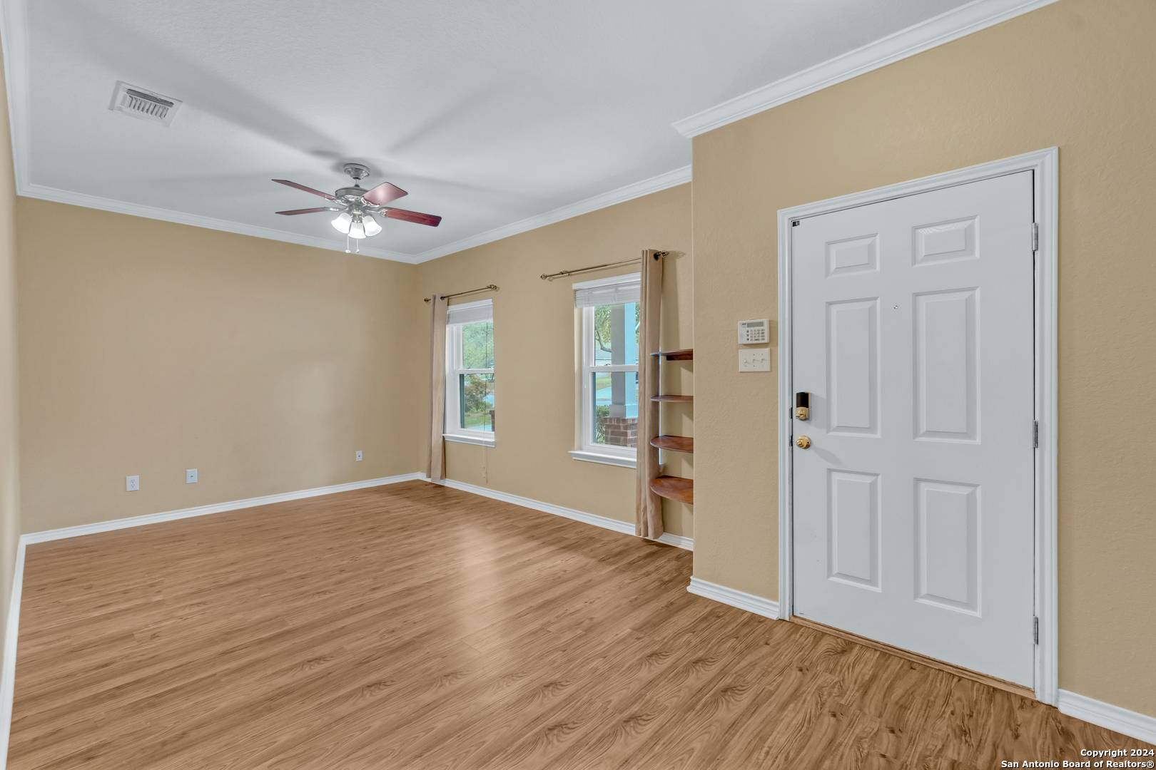 Universal City, TX 78148-2849,8535 COLLINGWOOD