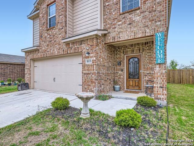 New Braunfels, TX 78132,613 GREENWAY TRL