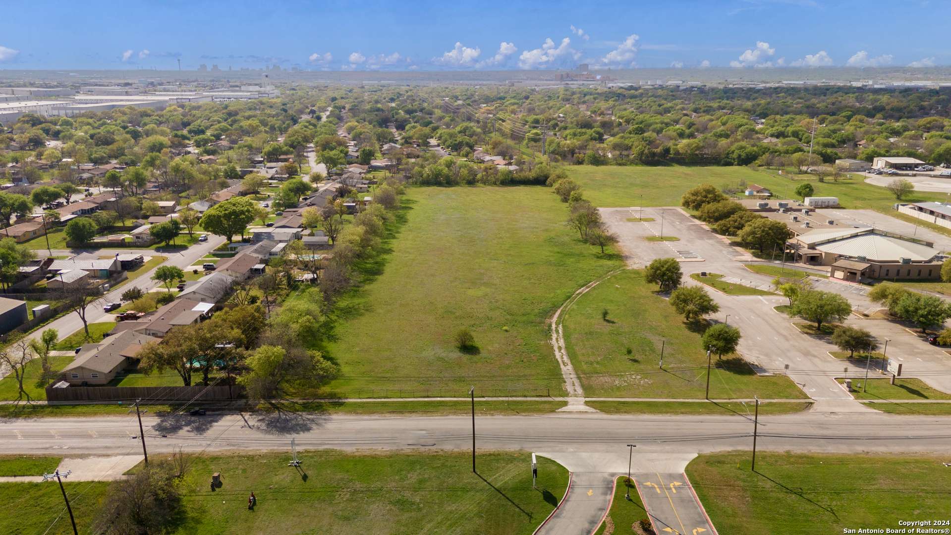 Kirby, TX 78219-2121,2825 ACKERMAN RD
