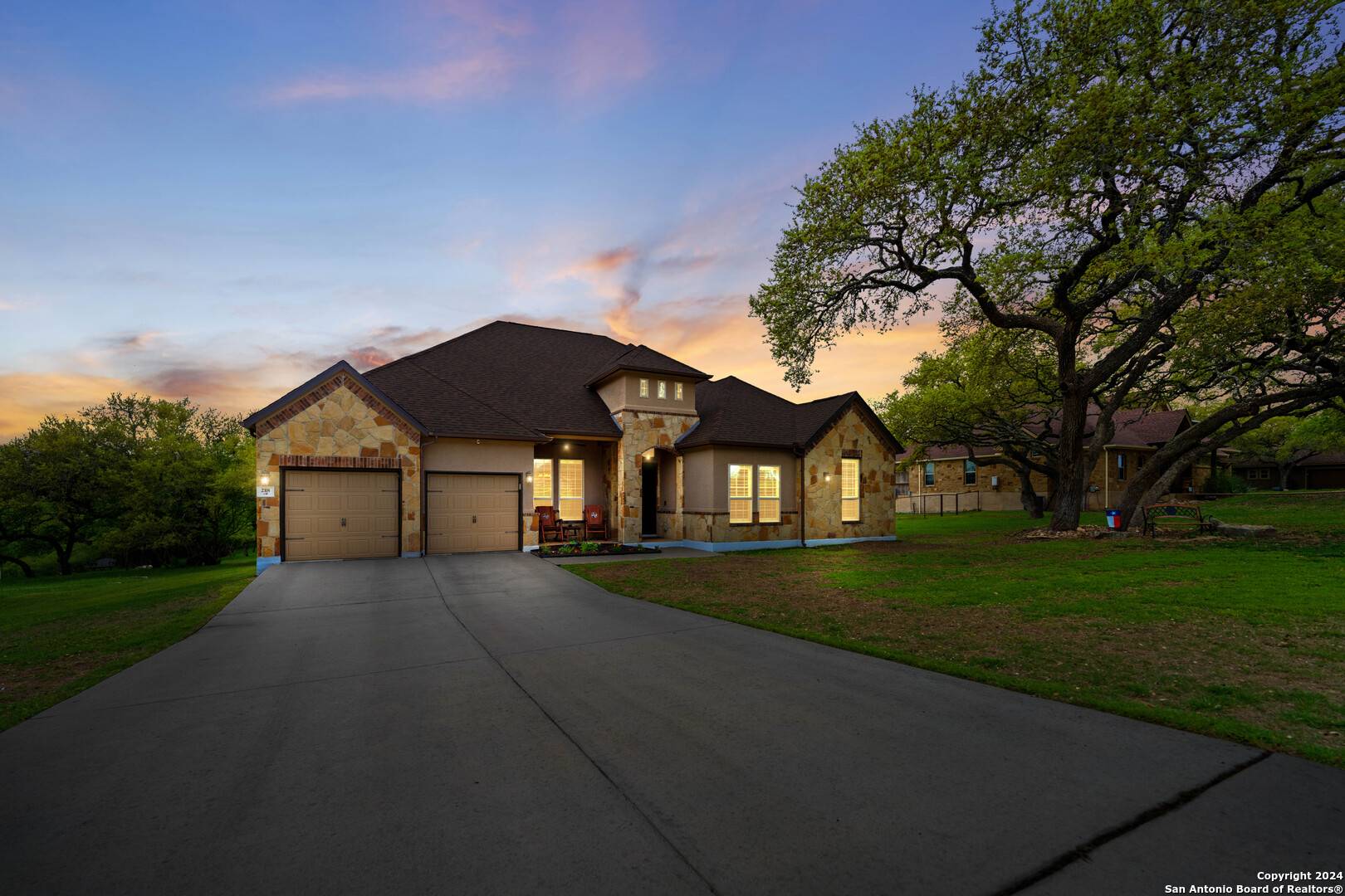 New Braunfels, TX 78132-3368,218 GRUENE HVN