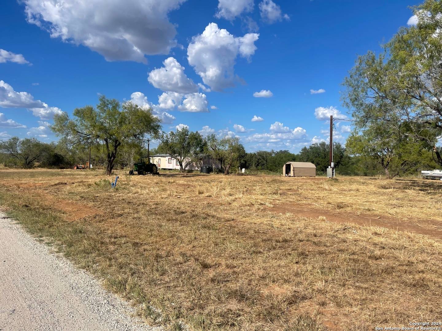 Pleasanton, TX 78064,785 MILLS RANCH ROAD