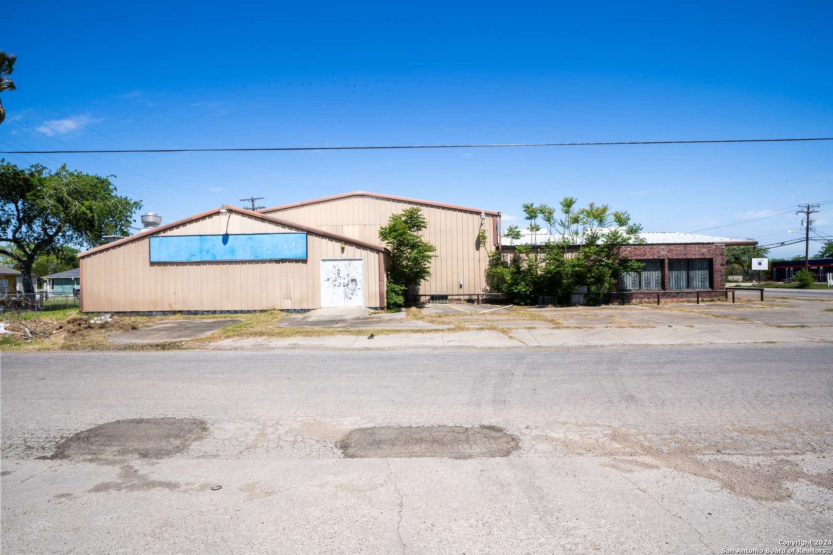 Robstown, TX 78380-3711,611 Lincoln Ave