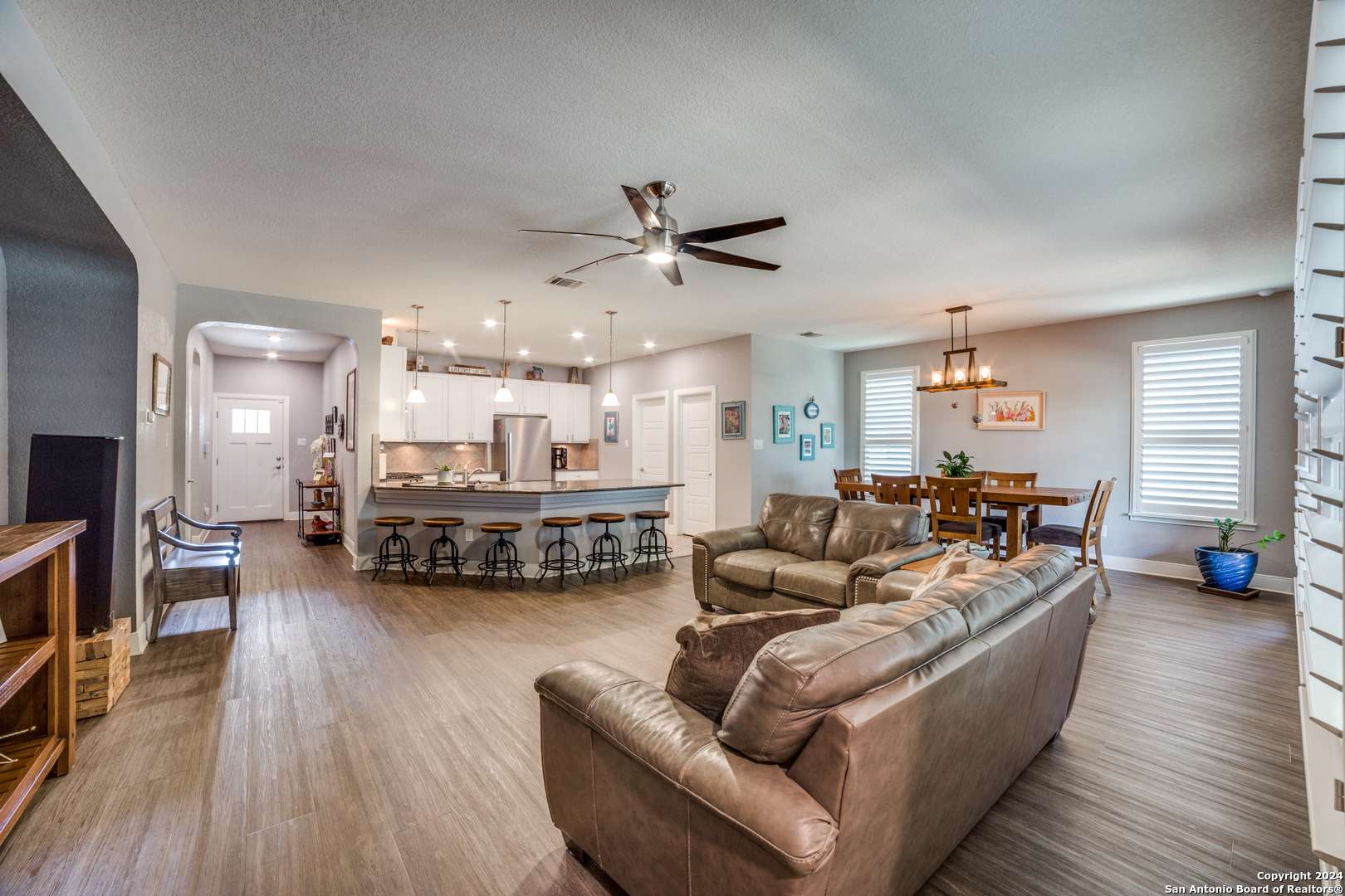 Helotes, TX 78023-3875,11311 RED OAK TURN