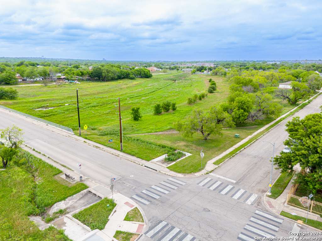 San Antonio, TX 78242-2649,8307 RAIN DANCE