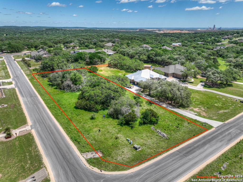 New Braunfels, TX 78130,205 Foxwood