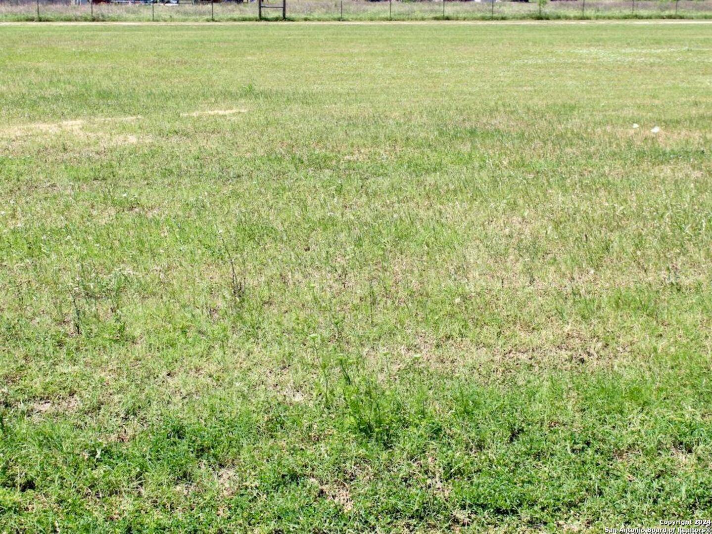 Lytle, TX 78052-4579,LOT 6 COUNTY ROAD 684