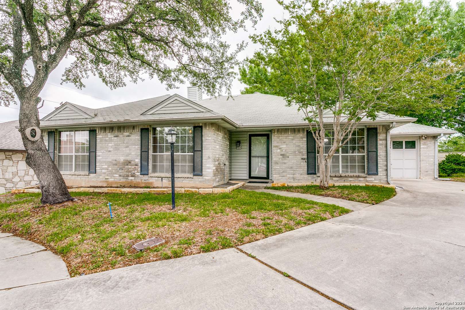 Schertz, TX 78108-2207,4004 CYPRESS CT