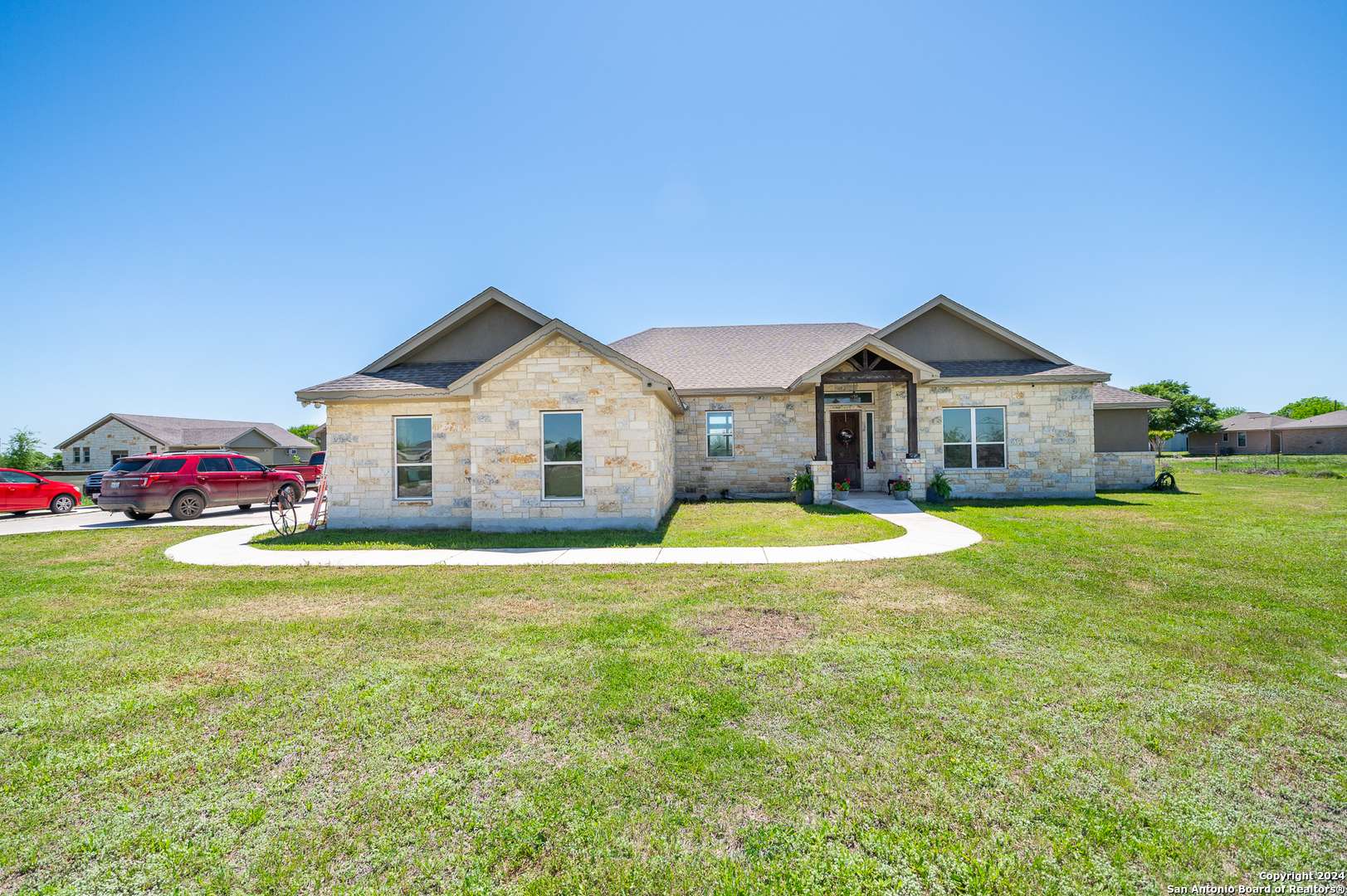 Marion, TX 78124,1831 lower seguin