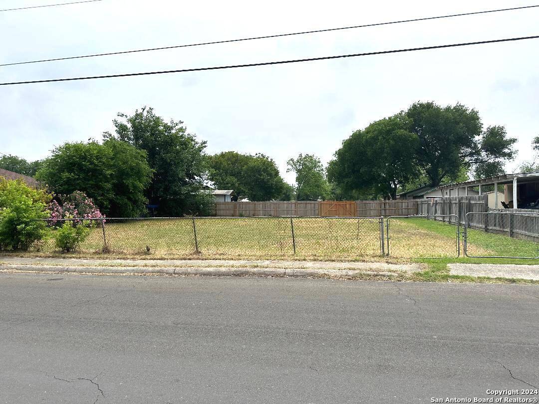San Antonio, TX 78211,0 MAYFIELD WEST BLVD