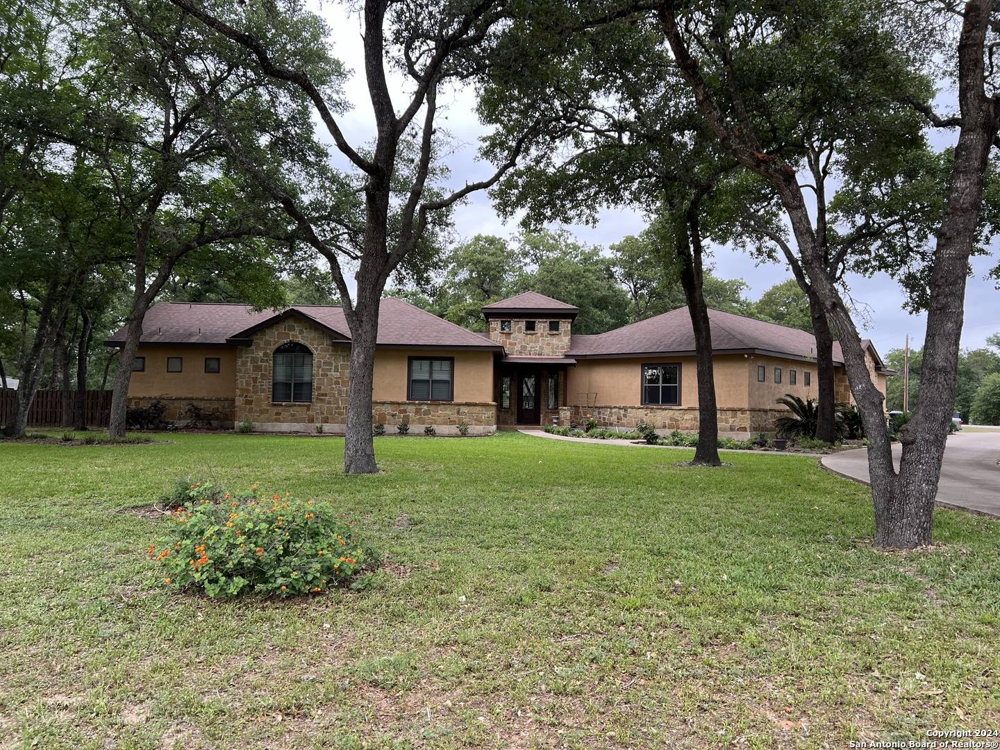 La Vernia, TX 78121,152 legacy ranch