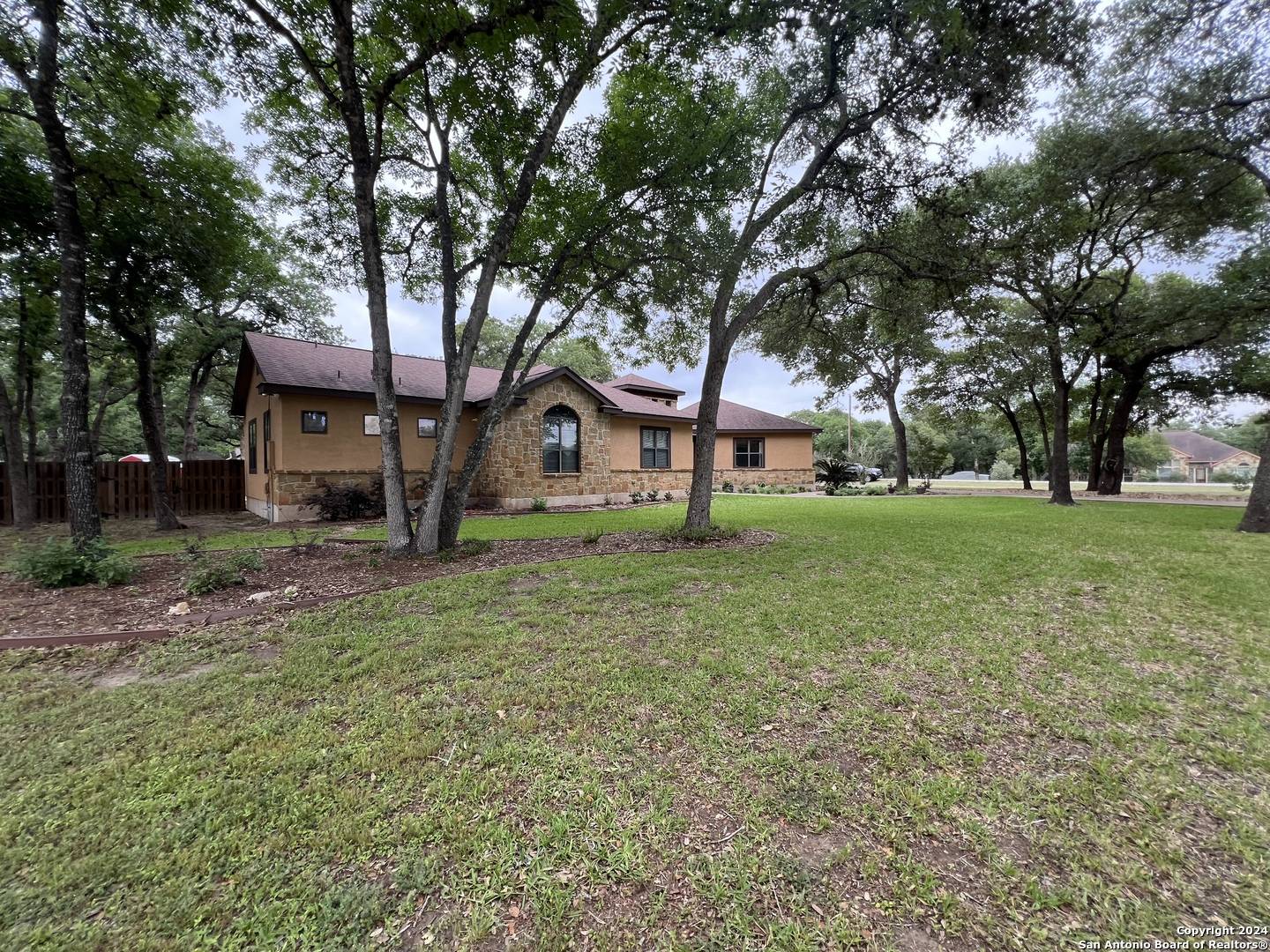 La Vernia, TX 78121,152 legacy ranch