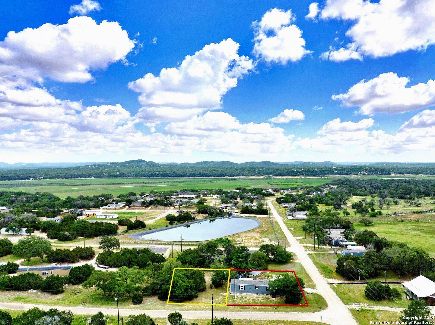 Bandera, TX 78003,757 PR 1517