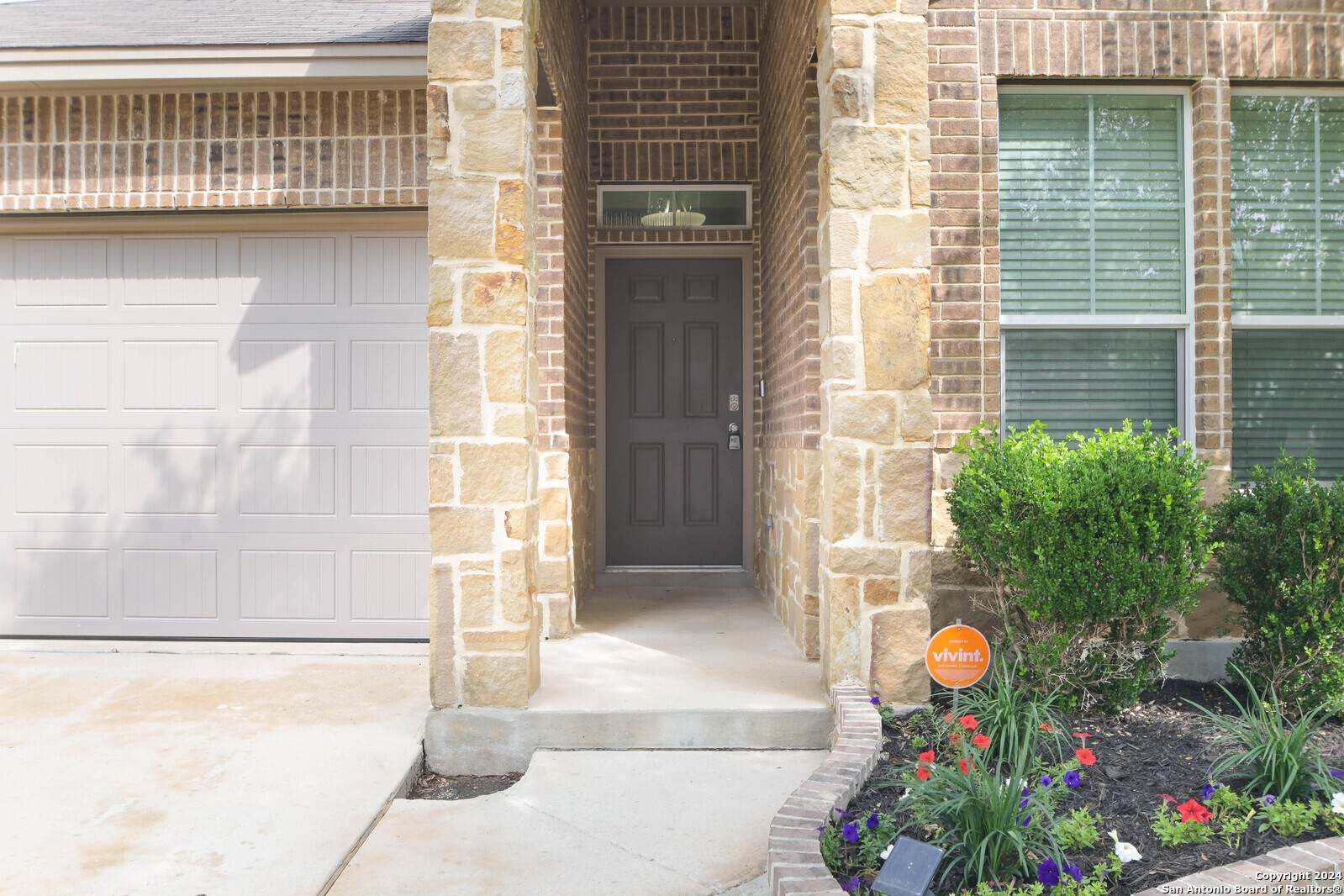 San Antonio, TX 78254,8726 Dove Oak Ln