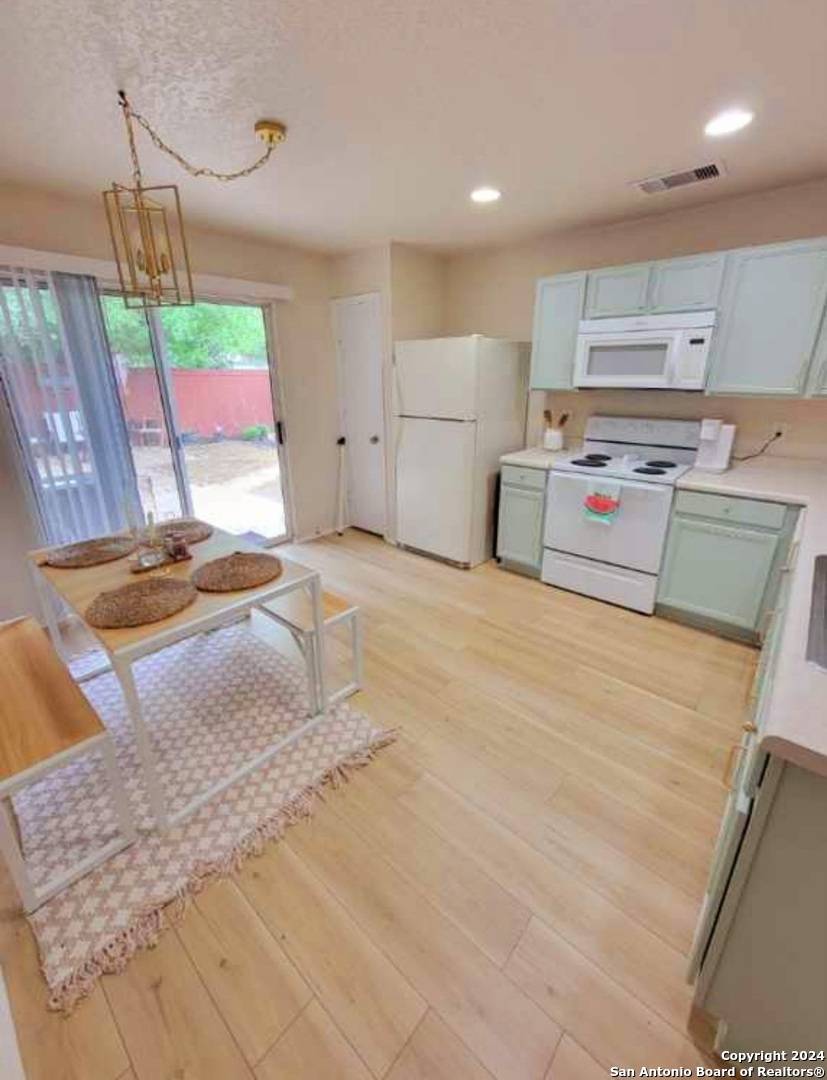 San Antonio, TX 78223,10610 Terrace Glen