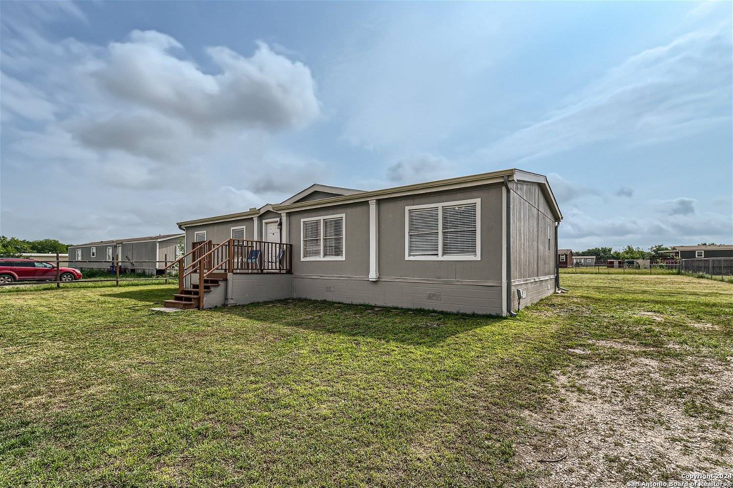 Seguin, TX 78155-8173,123 KICKAPOO TRL