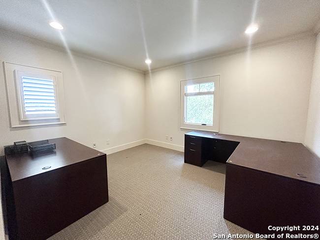 Boerne, TX 78006,229 Main St