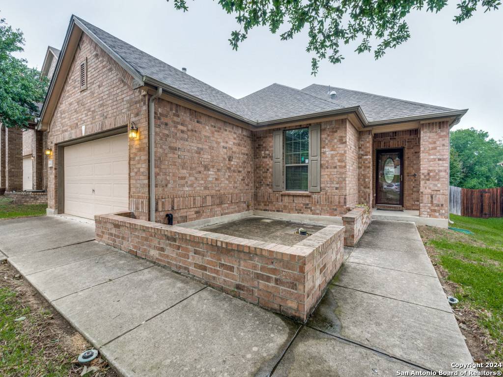 Live Oak, TX 78233,10904 Denae