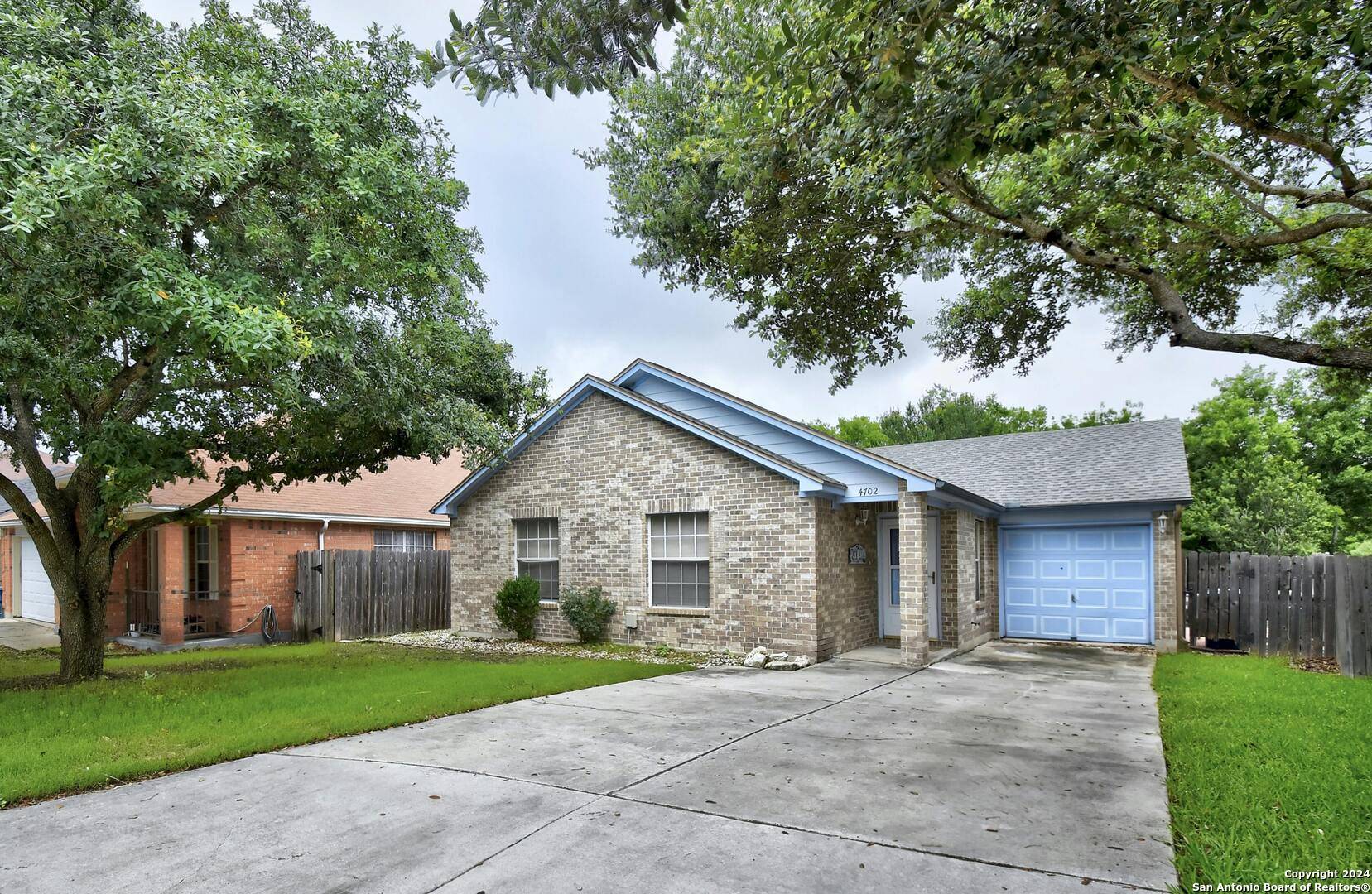 San Antonio, TX 78244-1308,4702 HIGHLAND FARM