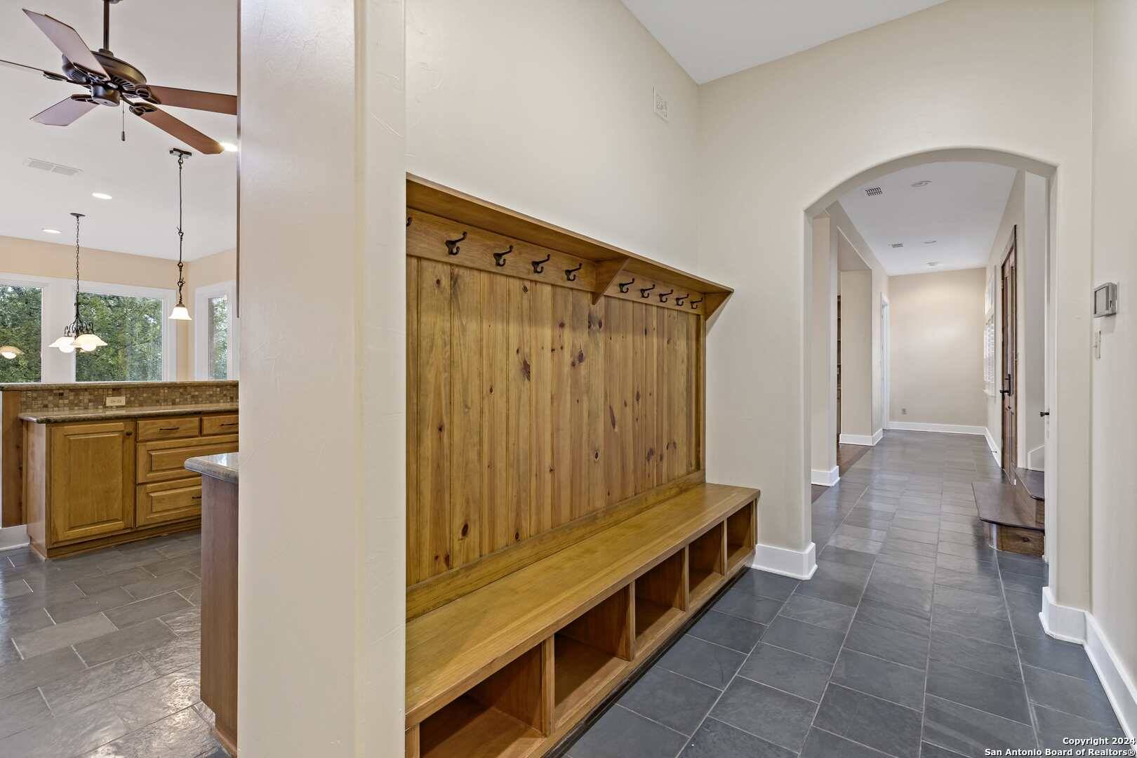 Boerne, TX 78006-5896,606 RIO CORDILLERA