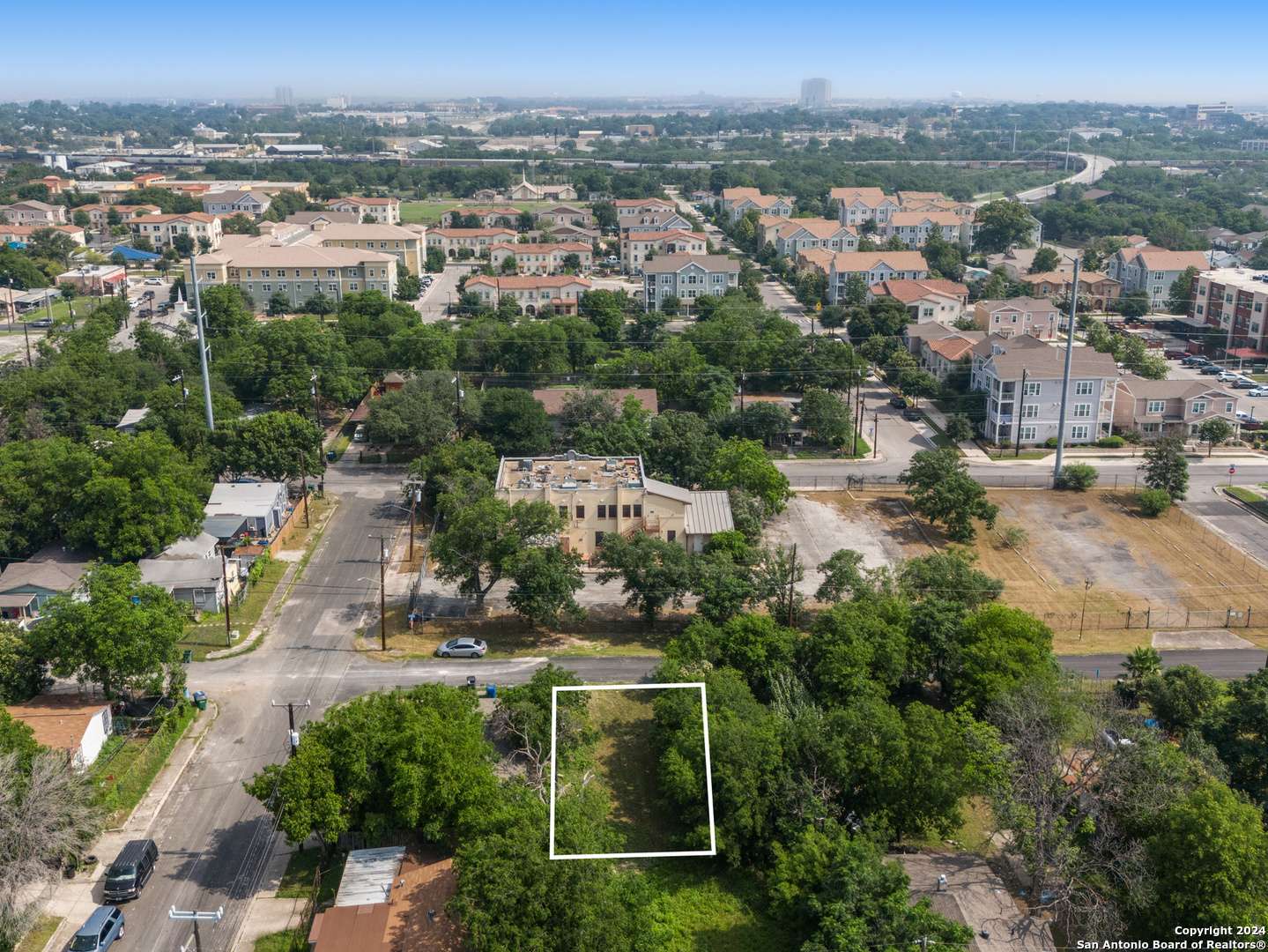 San Antonio, TX 78202,204 ORPHAN