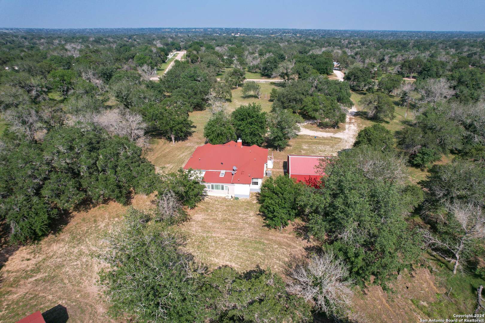 Natalia, TX 78059,210 County Road 7812