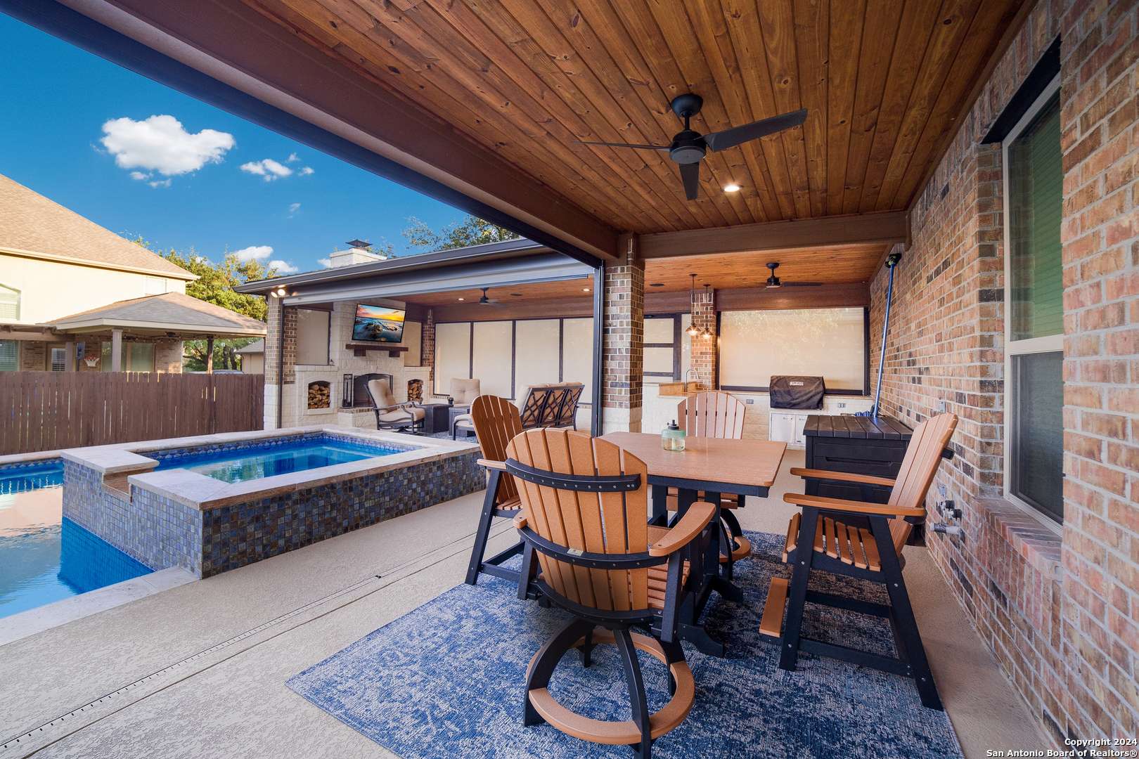 Boerne, TX 78015,8006 Platinum Court