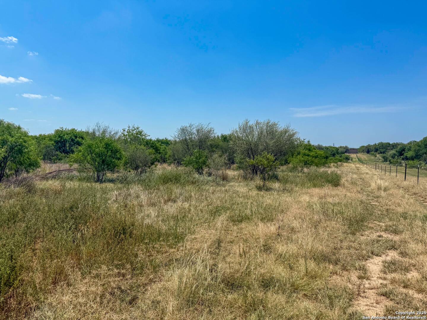 Mccoy, TX 78113,3 county road 414
