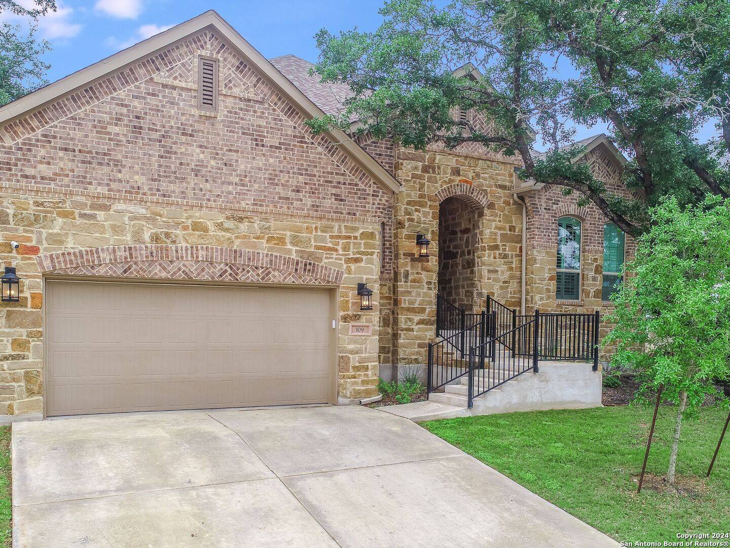 San Marcos, TX 78666,109 Quiet Oak