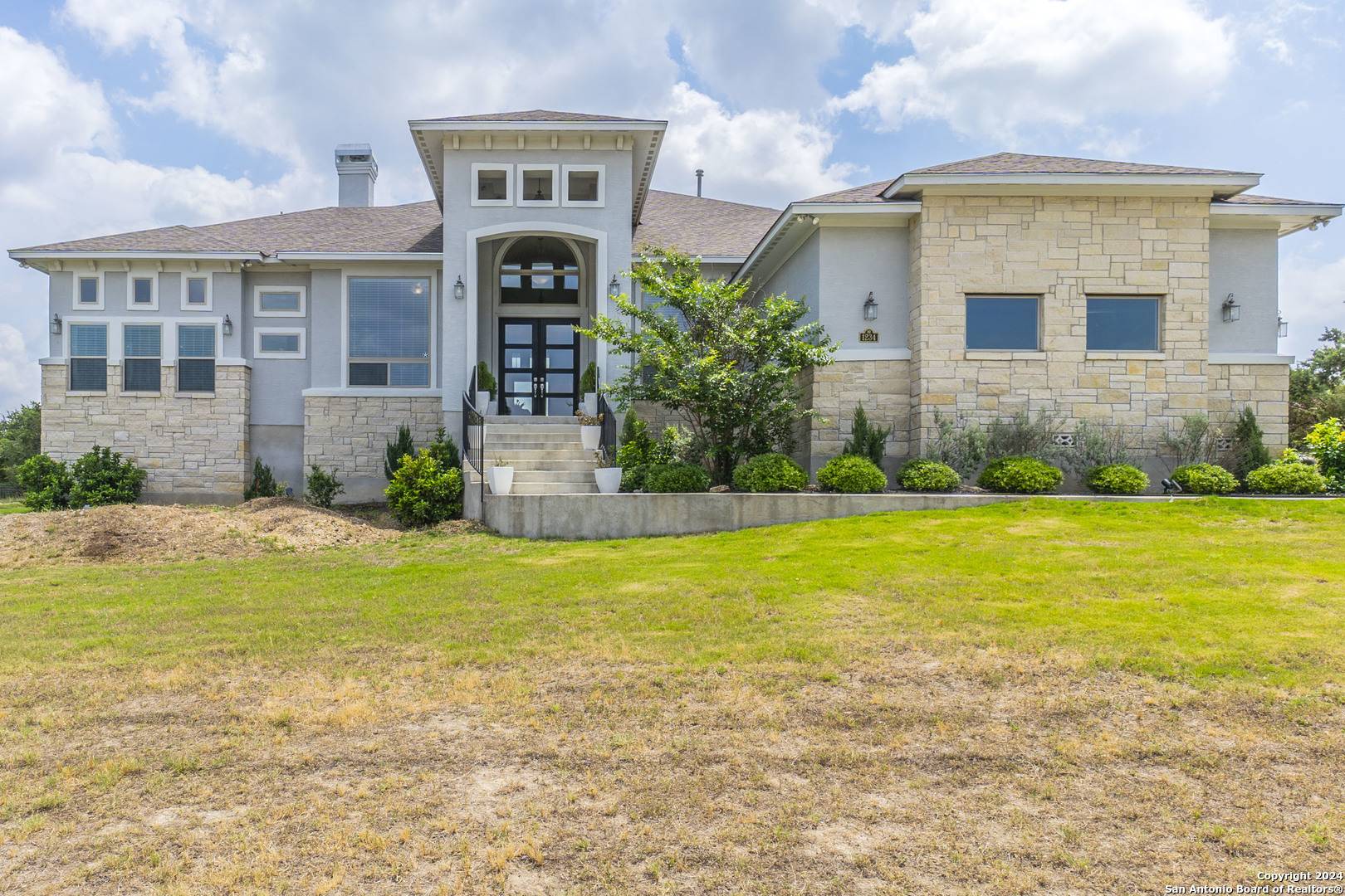 New Braunfels, TX 78132,1234 Smoky Loop Rd