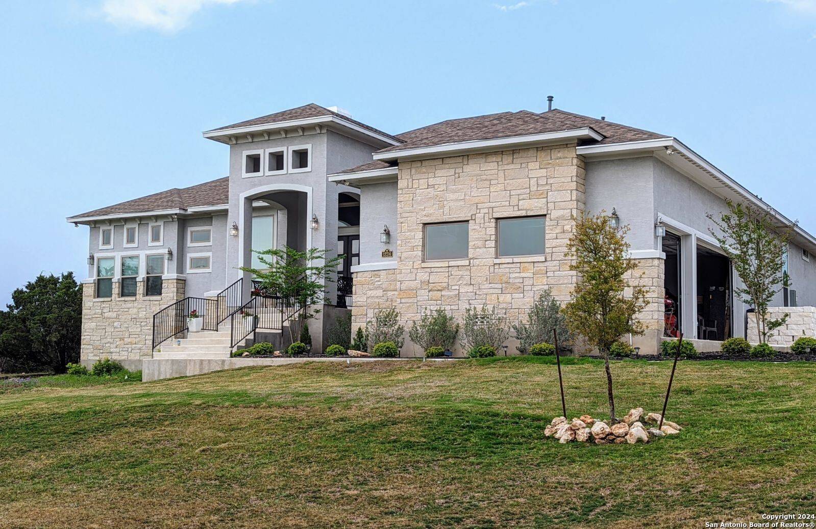 New Braunfels, TX 78132,1234 Smoky Loop Rd