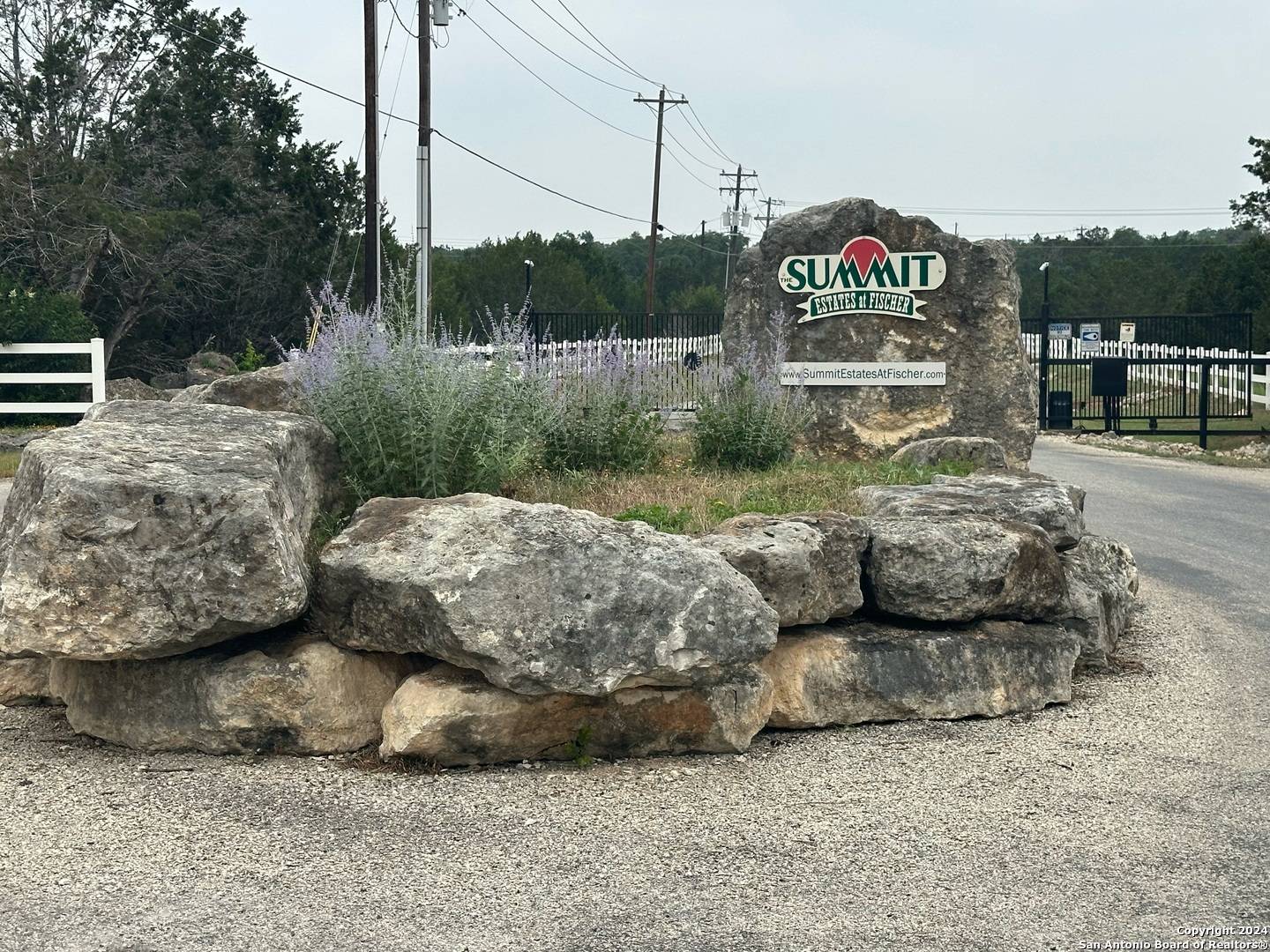 Fischer, TX 78623,223 Freedom St