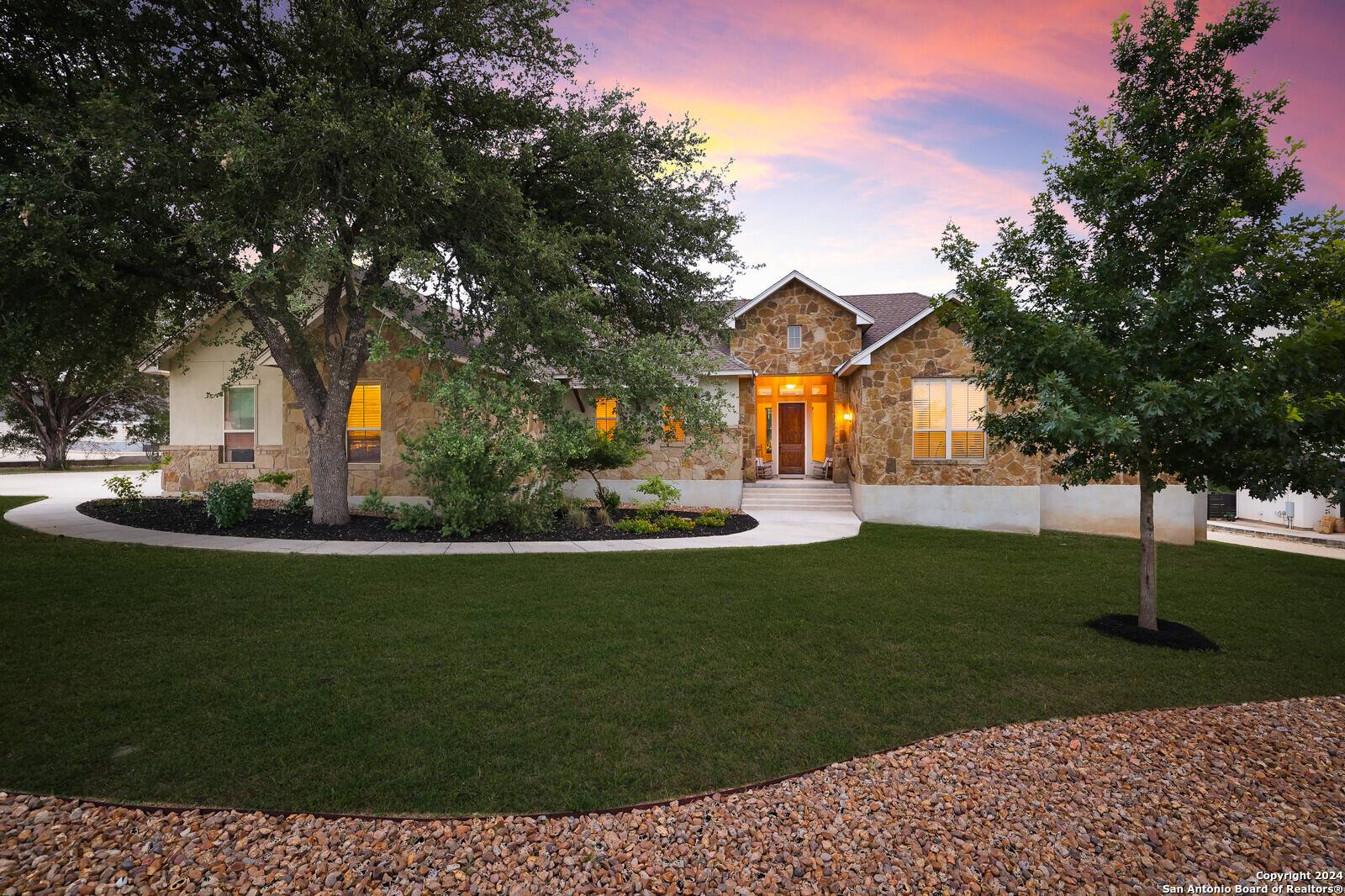 New Braunfels, TX 78132,829 oak bluff