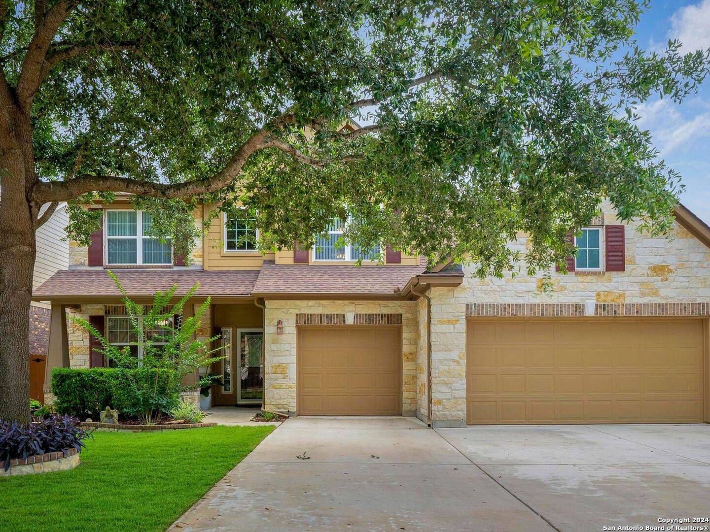 Cibolo, TX 78108-4348,518 OAKMONT WAY