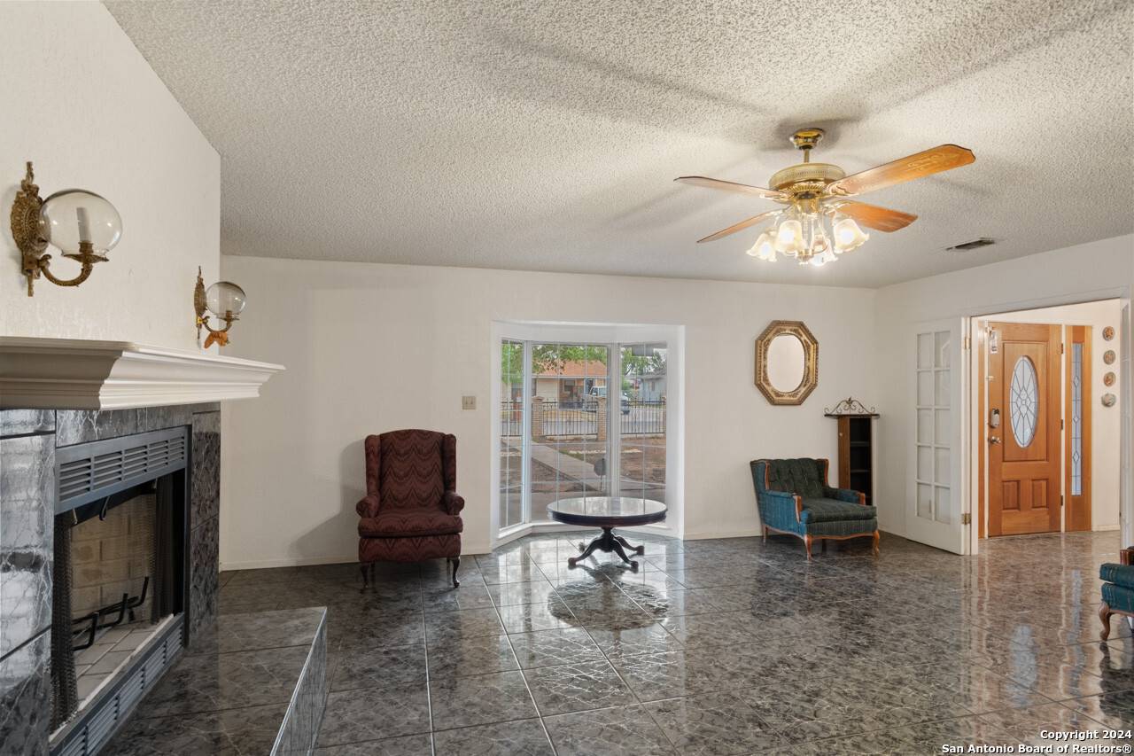 Del Rio, TX 78840,111 casa blanca