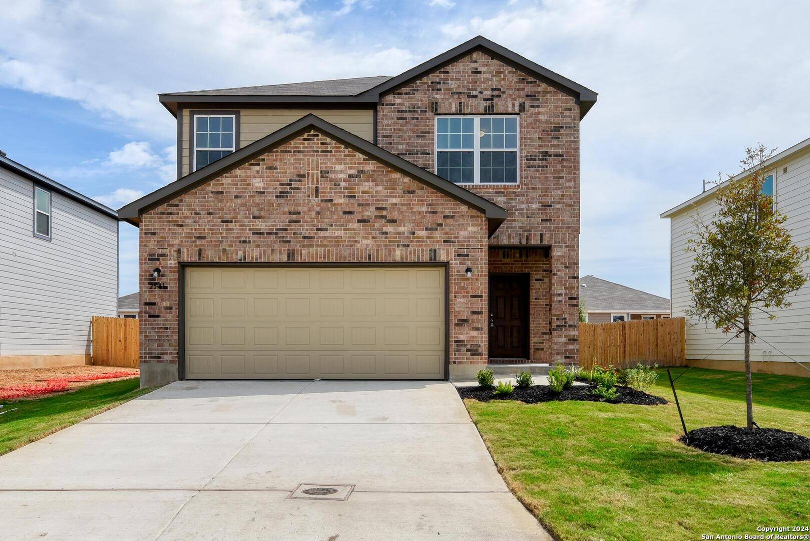 Seguin, TX 78155,2541 Windle Lane