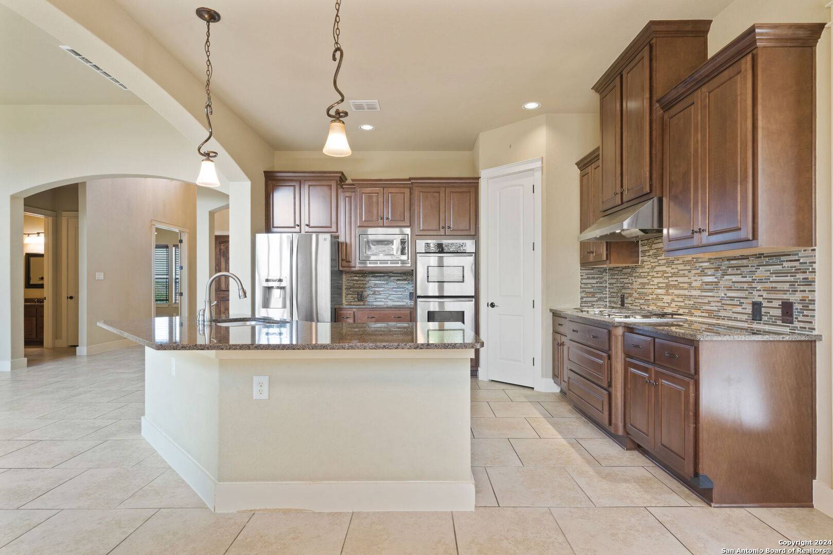 Boerne, TX 78015-4858,28114 CARMEL VALLEY