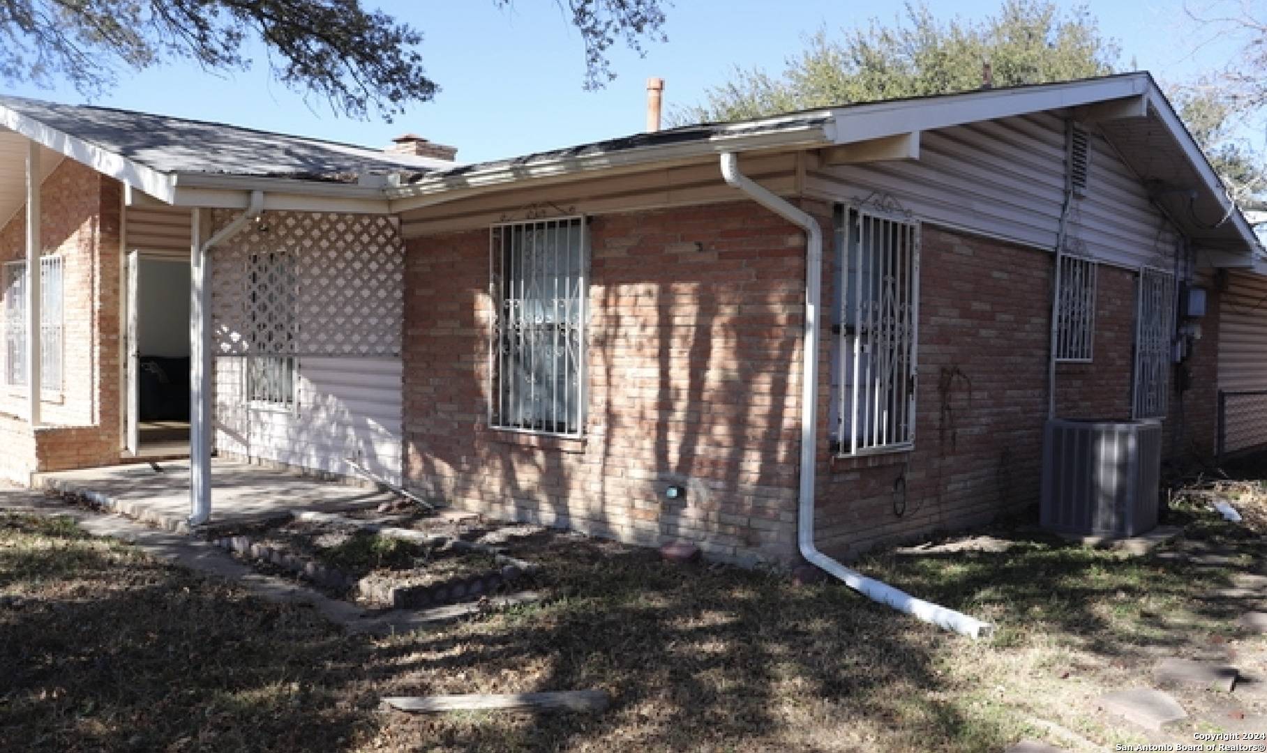 San Antonio, TX 78218-2606,4311 EISENHAUER RD