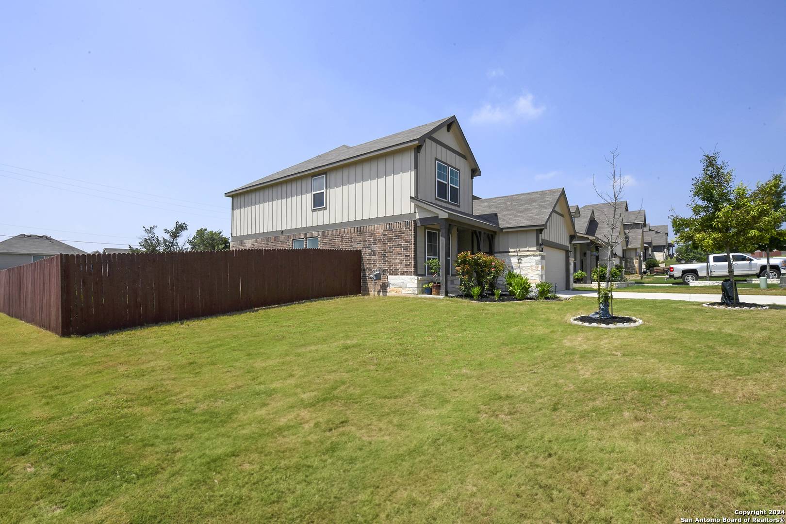 Boerne, TX 78015,7606 Ponderosa Pine