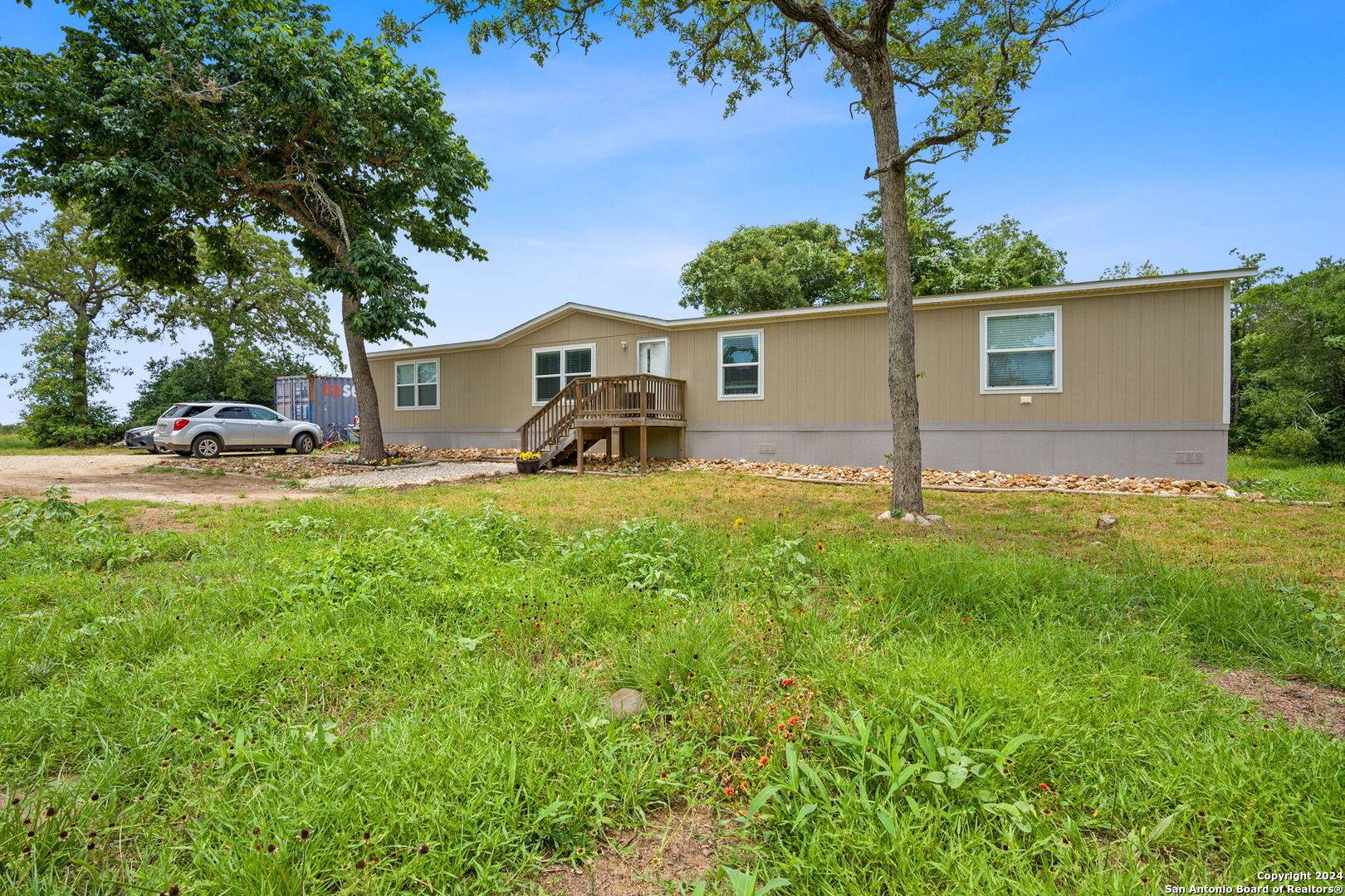 Harwood, TX 78632,1167 county road 441