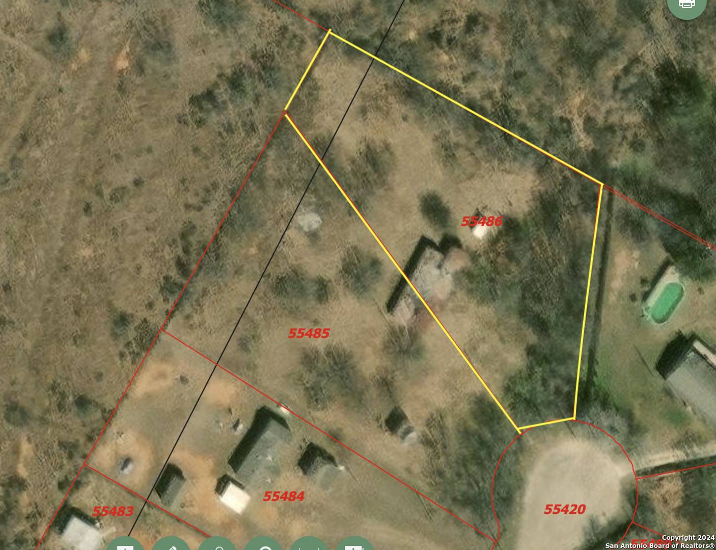 Jourdanton, TX 78026-4801,275 FERN HOLLOW DR