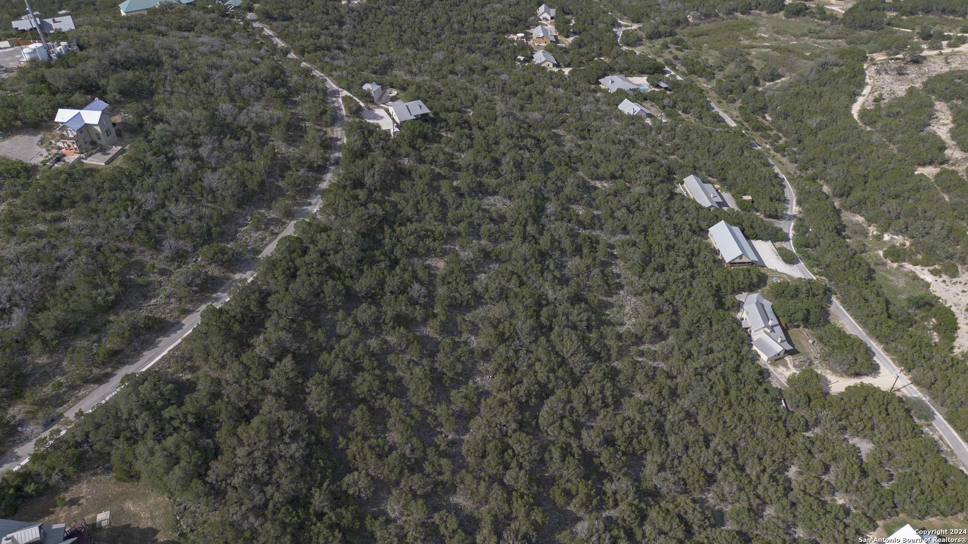 Concan, TX 78838,34 CAT CLAW MTN RD